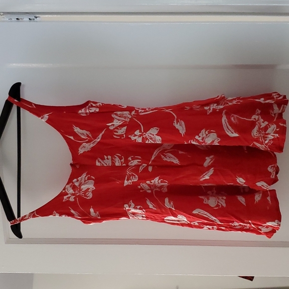 Lightly wear Romper. Dress up or down with flats or heels. - Picture 2 of 2